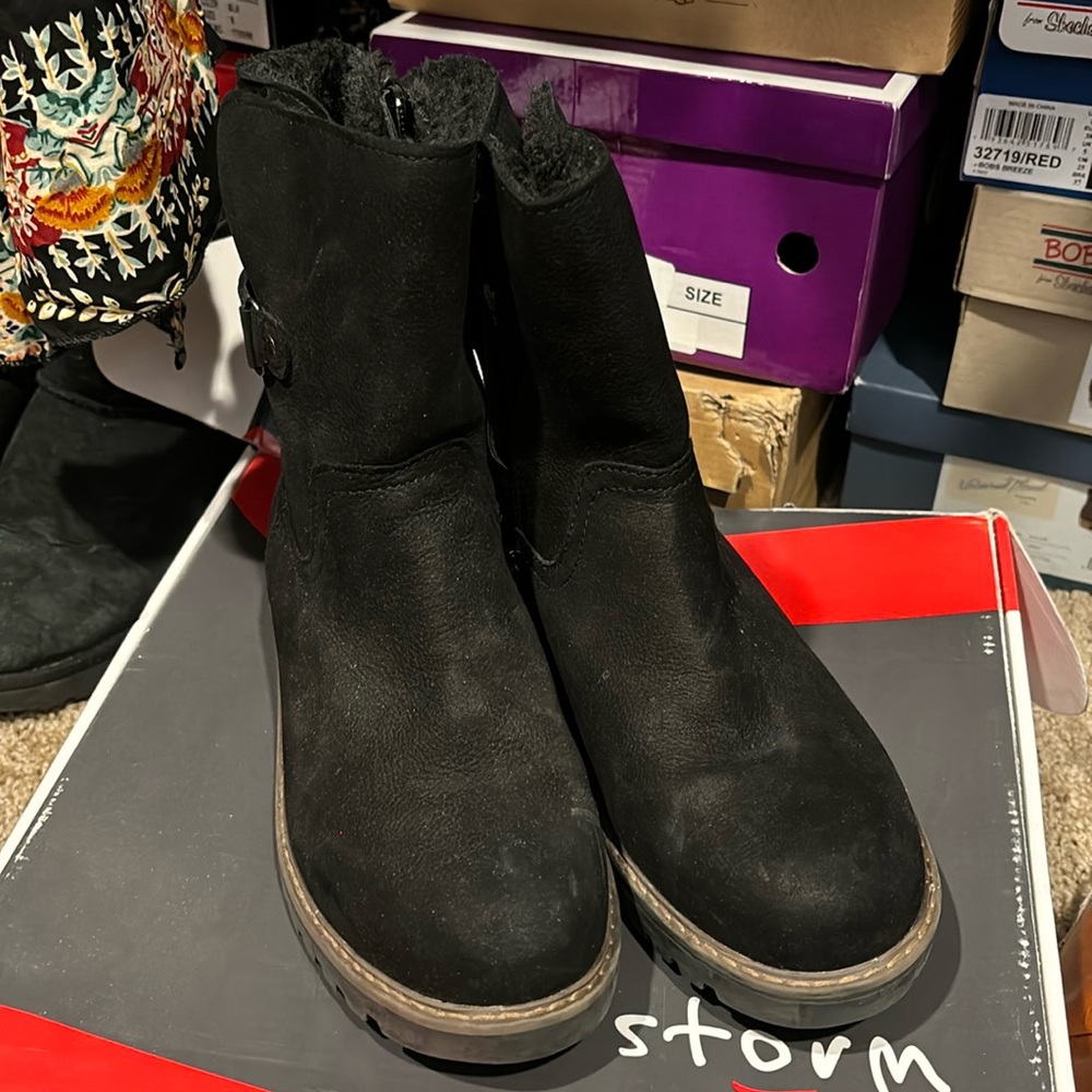Storm by cougar fur lined boots